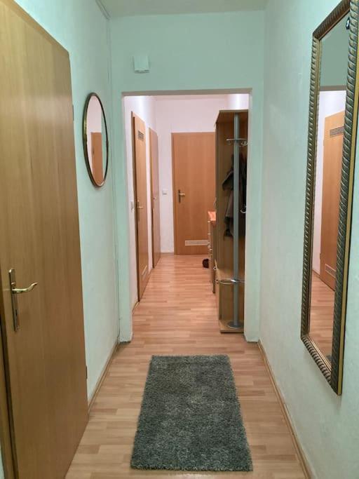 Toll Apartment Am Rhein Netflix Internet 1000 Mbits, Free Parking Дуйсбург Екстер'єр фото