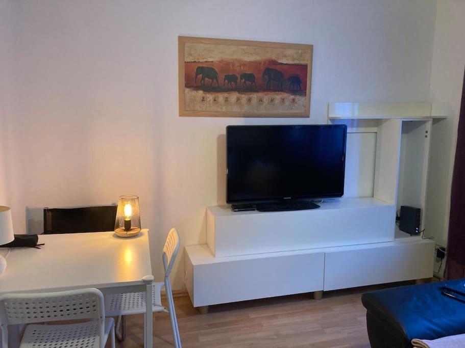 Toll Apartment Am Rhein Netflix Internet 1000 Mbits, Free Parking Дуйсбург Екстер'єр фото